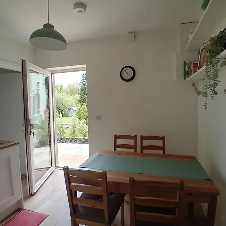 Privatunterkunft Double With Shared Bathroom *